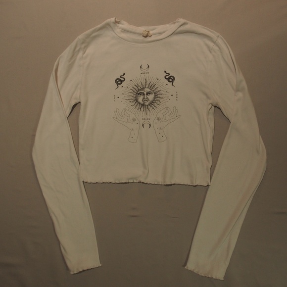 Urban Outfitters Top - Picture 1 of 2